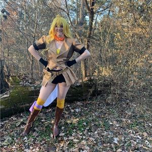 RWBY Yang Cosplay